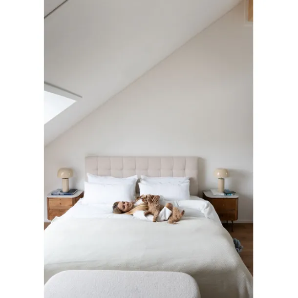 boxspring_bed_benito_star_2.webp Discount KARE Design Boxspring Bed Benito Star Cream 160x200cm