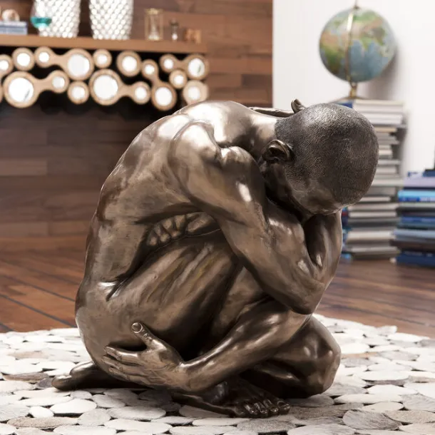 deco_figurine_nude_man_hu_2.webp Online KARE Design Deco Figurine Nude Man Hug Bronze 54cm