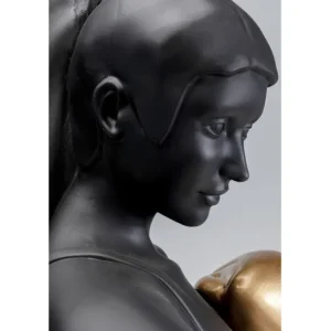 Discount KARE Design Deco Object Lady Balboa 68cm